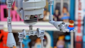 "ЛЕГО" Робокоп против "ЛЕГО" Стального гиганта