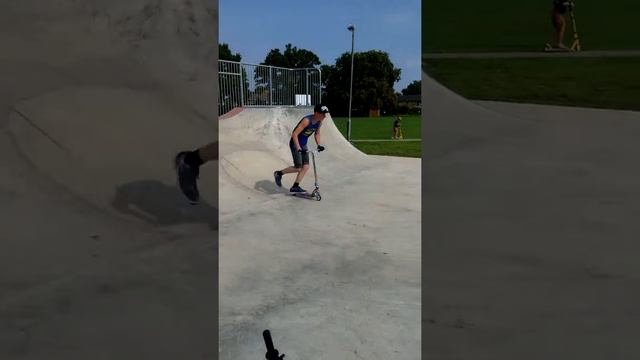 Skate park - Horley