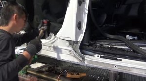 トヨタ　ヴォクシー　TOYOTA　VOXY　左フロント事故現状車・再生修理　Body repair ・Left front Accident car　repair　10minutes