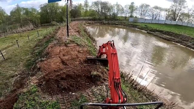 КУПИЛ ЭКСКАВАТОР И ЗАДОЛБАЛСЯ КОПАТЬ !