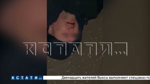 Подростки до полусмерти избили мужчину и стали глумиться над телом