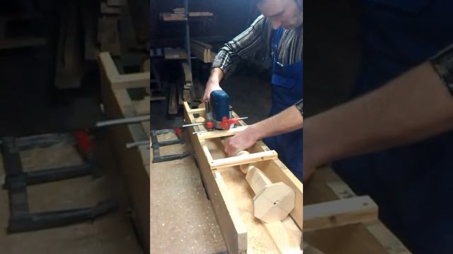 Фрезерование балясины и мое приспособления смотреть онлайн