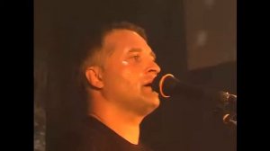 Цвета крови берет