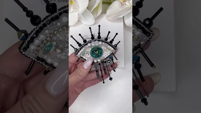 Брошь глаз ?️ размер по крайним точкам 7 см на 12 см. #brooches #hendmade #fashion смотреть онлайн