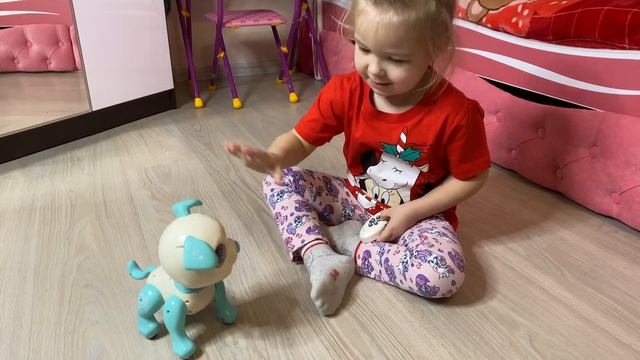 Что подарил Дед Мороз на Новый год Полине смотреть онлайн