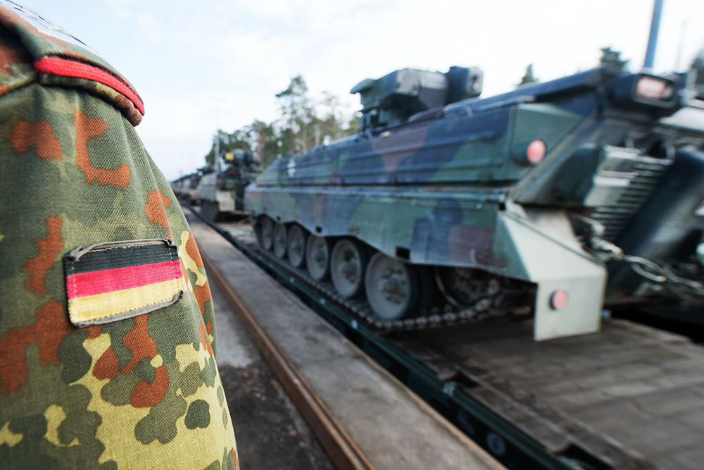 Германия боится увидеть свои танки в России / События на ТВЦ