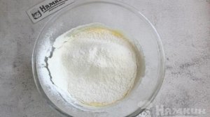 Классический лимонный пирог с начинкой из лимонов и сахара