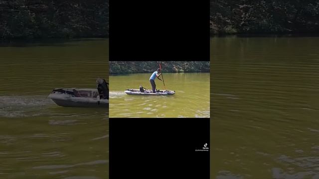 Fisherman Flips Kayak - Pelican Catch Mode 110 Fishing Kayak #fishing #kayakfishing