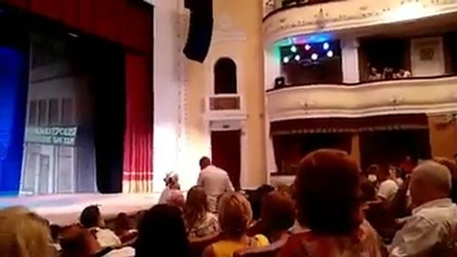 5 - Руслана Писанка в ролі Проні Прокопівни у виставі "За двома зайцями", 25-06-2019 смотреть онлайн