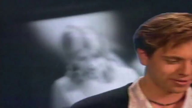 Губин птица клип. Губин птица клип. Губин 1998. Губин улетай. Губин птица клип.