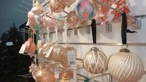 Новогодний ассортимент "Karlsbach" в КРОКУС ЭКСПО #ёлочныеигрушки #выставка #Крокусэкспо #ёлка