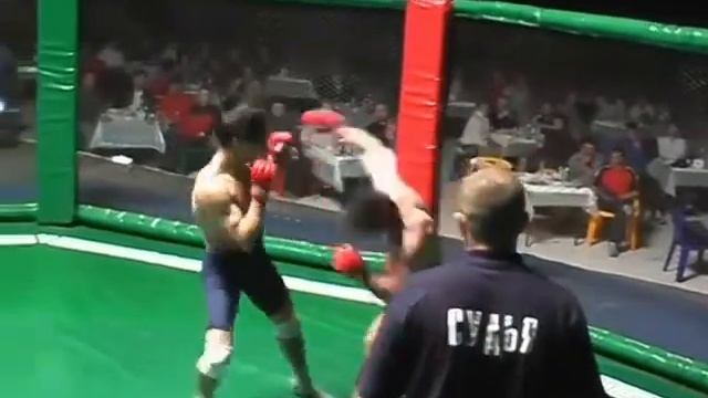 Islam Karimov VS Vener Galiev (professional pankration World Cup stage-June 07, 2003.Omsk) смотреть онлайн