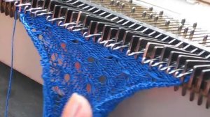 Вязание на машине фанговых рисунков. Изба-вязальня