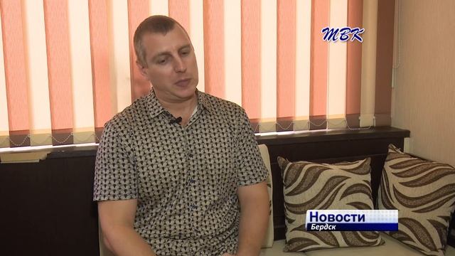 «Актуальное интервью» Дворовые тренажеры в Бердске: мнение эксперта смотреть онлайн