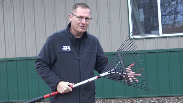 What Is The Right Rake For Your Yard And Garden Job? | Rake Reviews | Weekend Handyman смотреть онлайн