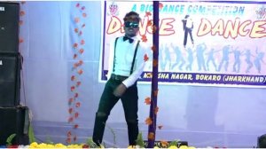 Chikni chameli popping and robotic dance cover by Niraj popper