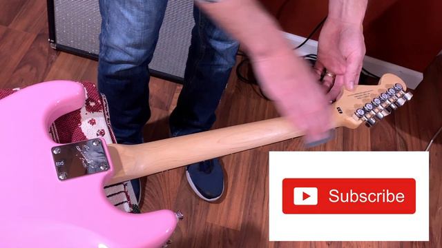 How to Sand a Guitar Neck #guitar #squier смотреть онлайн