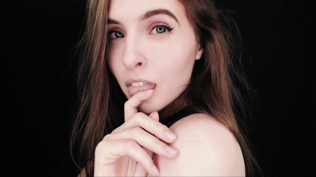 ASMR/Звуки рта/Mouth Sounds