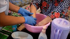 Уход за ногтями рук получателей социальных услуг