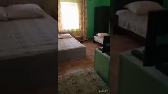 Черное море!  Благовещенская! Четырехместный  номер с террасой  в гостевом доме по пер. Лазурный 3