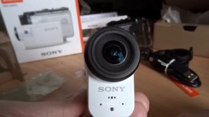 It's the BOSS! Sony Action Cam HDR-AS300 Unbox and Review