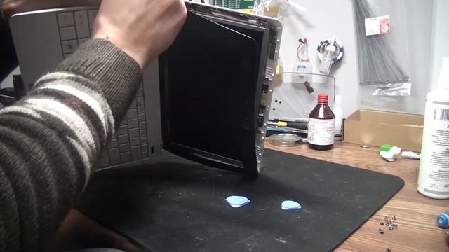 Нетбук ASUS PC 1001PX - Как снять матрицу? смотреть онлайн