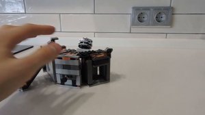 LEGO STAR WARS CARBON FREEZING CHAMBER 75137 REVIEW