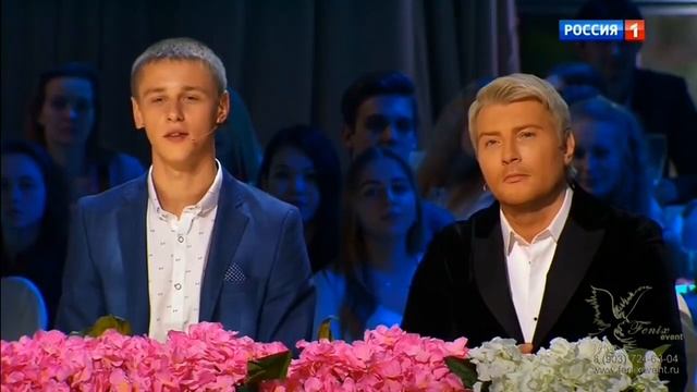 Иллюзионист фокусник на свадьбу, праздник, юбилей и корпоратив Роман - заказать фокусника в Москве