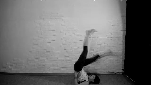 ЙОГА ШТУРМ Перекаты-поза_плуга-динамика ног смотреть онлайн