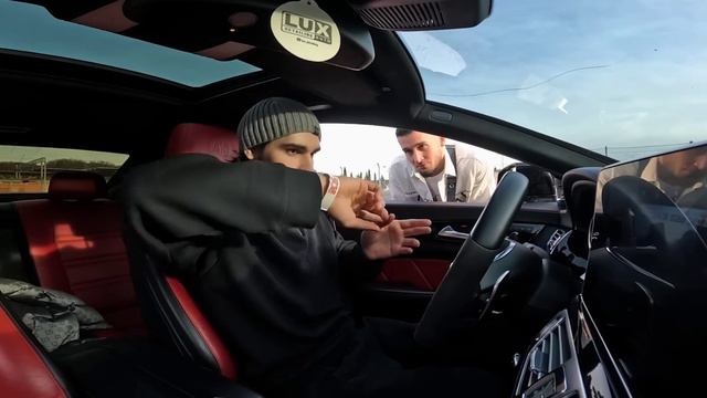 Ахмед выиграл гонку CLS AMG63 VS Асхаб смотреть онлайн