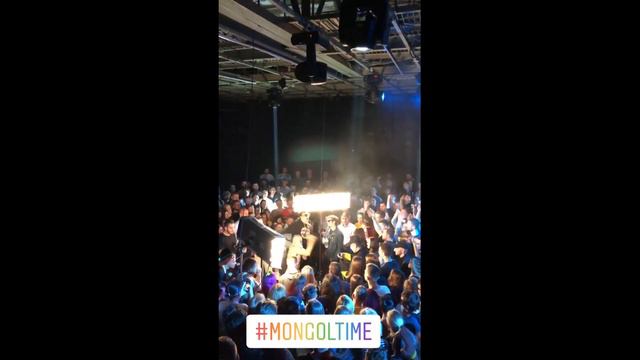 В гримерке перед Дэнс-баттлом (31.09.2019) смотреть онлайн