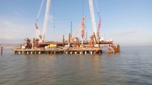 Погружение сваи в опору Крымского моста