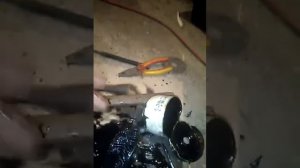 Почему выдавливает масло из под фильтра