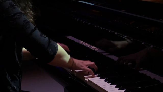 Babadjanyan - Elegie “In memory of Khachaturyan” смотреть онлайн