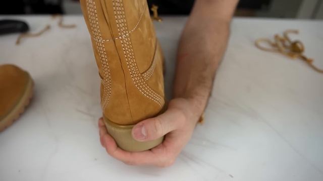 Is There a Better Timberland? - (CUT IN HALF) - 3 Timberland knock offs смотреть онлайн