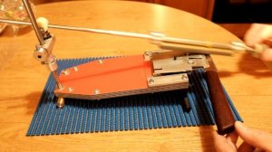 Простой способ заострить нож на Апекс