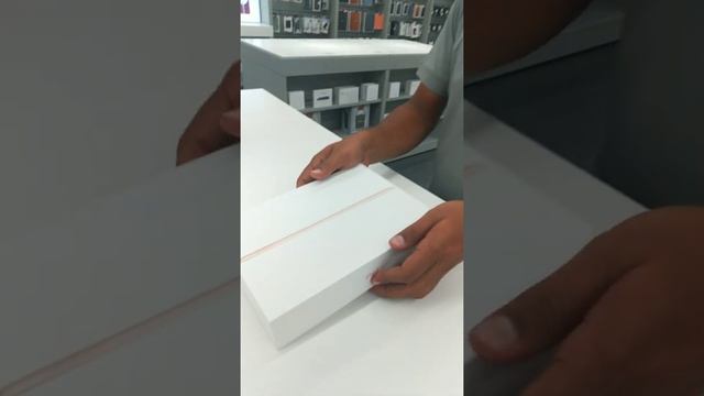 iPad 8th Generation Unboxing On Apple Store! Bhubaneswar iDestiny