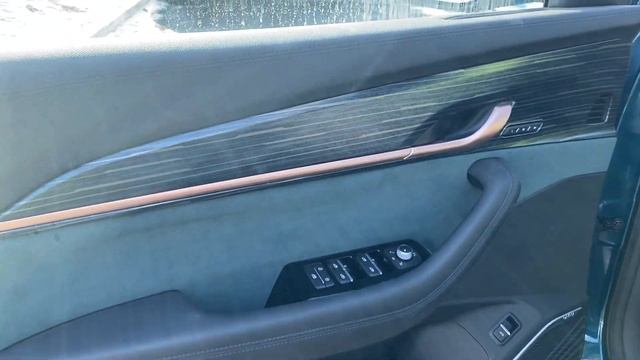 Geely Monjaro планшет на колёсах! смотреть онлайн