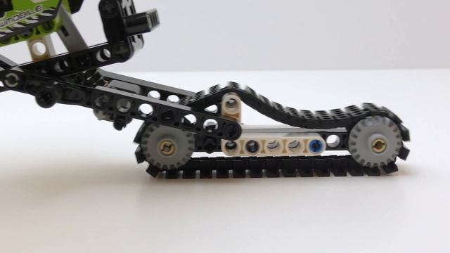 Lego Technic 42021 Snow Motorcycle (Model B) Review 4K смотреть онлайн