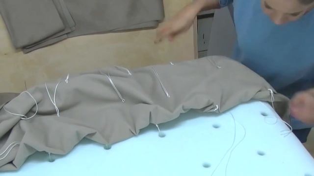 Как сделать кровать КОЛЕТТО с изголовьем в каретной стяжке ! Timelapse смотреть онлайн