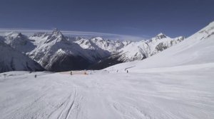 Горные лыжи _ спуск (Архыз, северный склон).mp4