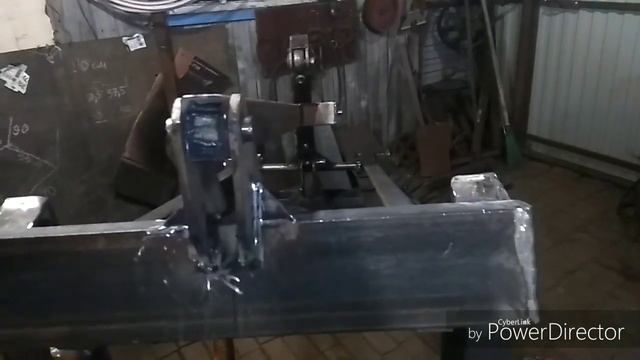 Размеры стрелы, механизма опрокидывания и слежения горизонта..
Самодельный минипогрузчик 5, серия 2