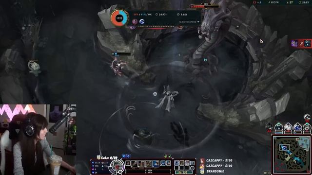 1 Challenger Scripter vs. 5 Diamond Players (1v5) - League of Legends смотреть онлайн