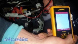 Toyota Yaris Hybrid 12v Battery Replacement