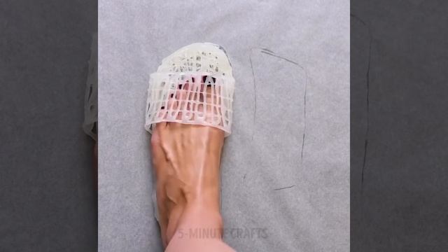 21 ПОЛЕЗНЫЙ ЛАЙФХАК ДЛЯ ОДЕЖДЫ С КЛЕЕВЫМ ПИСТОЛЕТОМ
