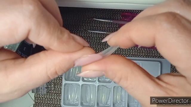 Наращивание верхними формами. Страстный красный маникюр.))))))