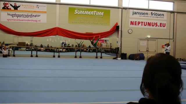 Michelle Schuijff Tango de Roxanne - vloer 16.02.13 смотреть онлайн