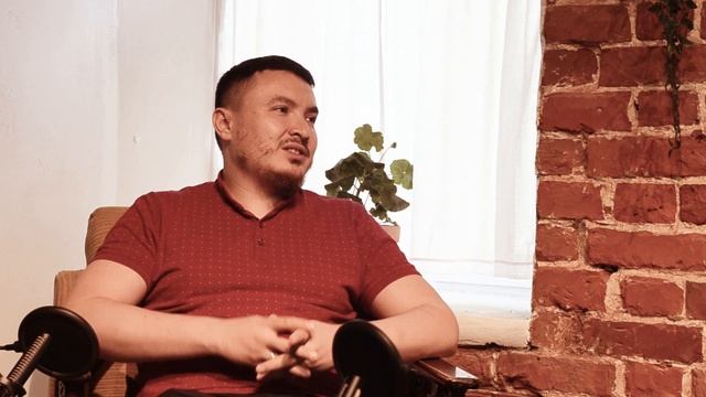 ТАБ ПОДКАСТ | Айрат Касимов - об IT, HalalGuide, нефти, Умре и Хадже смотреть онлайн