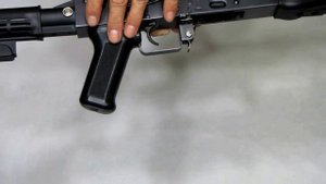 39 ---- Страйкбольный автомат АК 104 от LCT 6мм.mp4