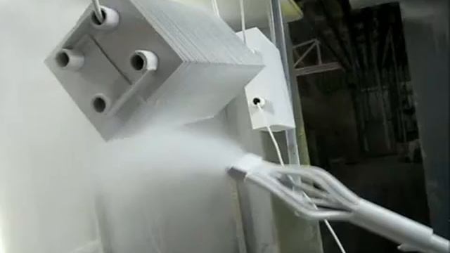 Окраска радиаторов трибонапылителями Gema смотреть онлайн